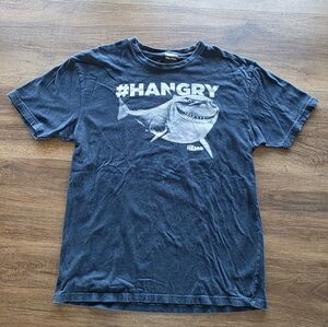 🦈Disney Pixar Finding Nemo #HANGRY Shark Shirt SIZE: Medium
